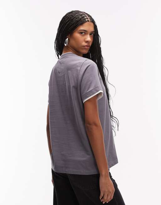 ASOS DESIGN – Kurzärmliges, zweilagiges Oversize-Oberteil in Grau und Weiß , 3 von 4