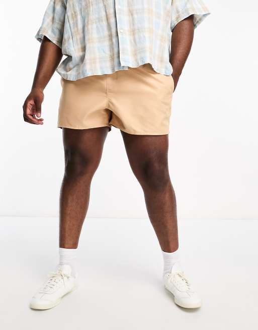 ASOS DESIGN – Kurze Badeshorts in Beige mit farblich abgesetztem Bund, 3 von 4