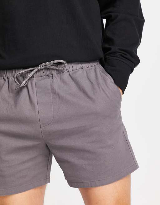 ASOS DESIGN – Kurze Chino-Shorts in Anthrazit mit schmalem Schnitt und elastischem Bund