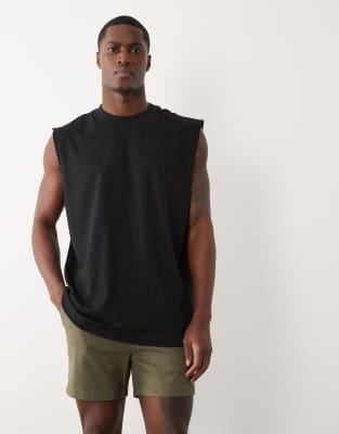 Kurze Chino-Shorts in Khaki mit engem Schnitt-Grün Grün 48