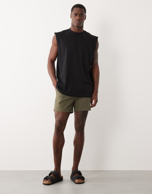 ASOS DESIGN – Kurze Chino-Shorts in Khaki mit engem Schnitt, 2 von 5