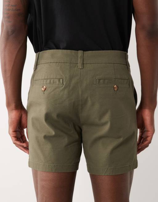 ASOS DESIGN – Kurze Chino-Shorts in Khaki mit engem Schnitt, 5 von 5