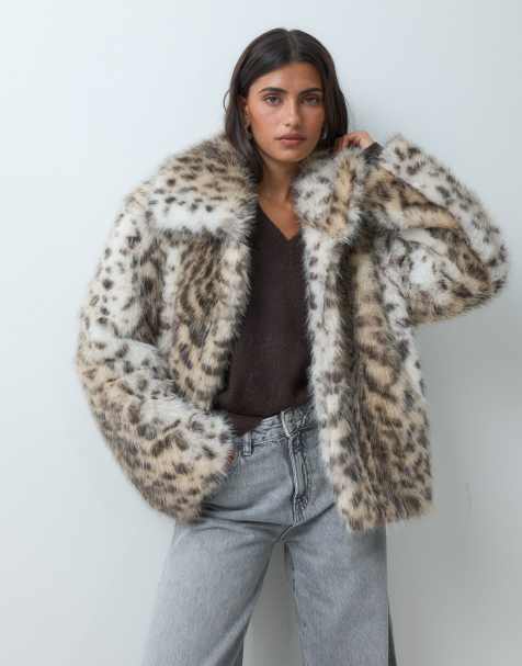 ASOS DESIGN kurze Jacke mit Kragen in Leopardenmuster - view 1