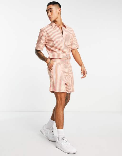 ASOS DESIGN – Kurzer Overall in Orange gestreift