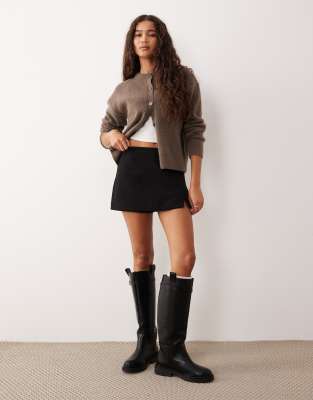ASOS DESIGN - Kurzer Volant-Skort in Schwarz
