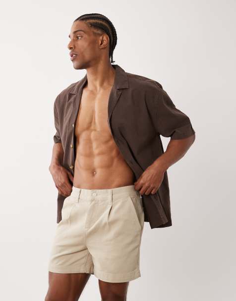 ASOS DESIGN – Kürzere Shorts in Steinbeige mit Bundfalten - view 1