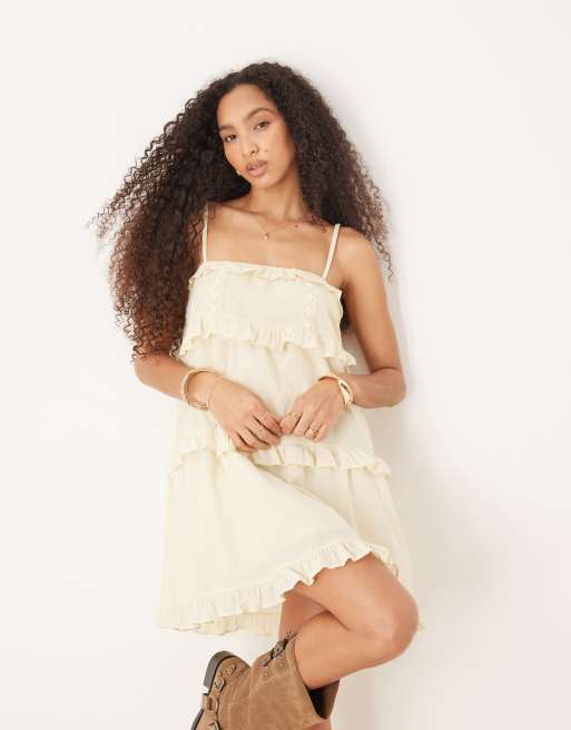 ASOS DESIGN – Kurzes Babydoll-Kleid aus Baumwolle in Ecru mit Besatz, 4 von 4