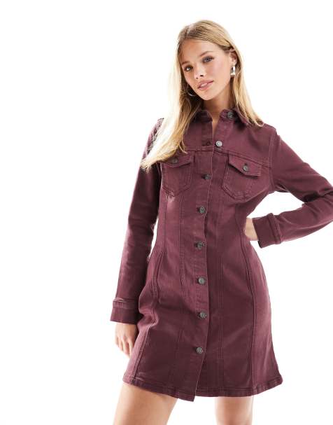 ASOS DESIGN – Kurzes, figurbetontes Hemdblusenkleid aus Denim in Burgunderrot - view 1