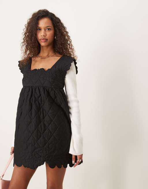 ASOS DESIGN – Kurzes gestepptes Hängerkleid in Schwarz, 4 von 4