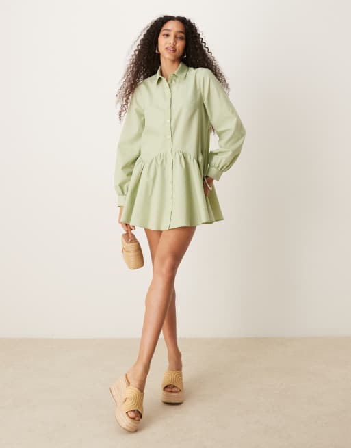 ASOS DESIGN – Kurzes Hemdkleid in Salbeigrün mit breiten Manschetten und Oversize-Taschen