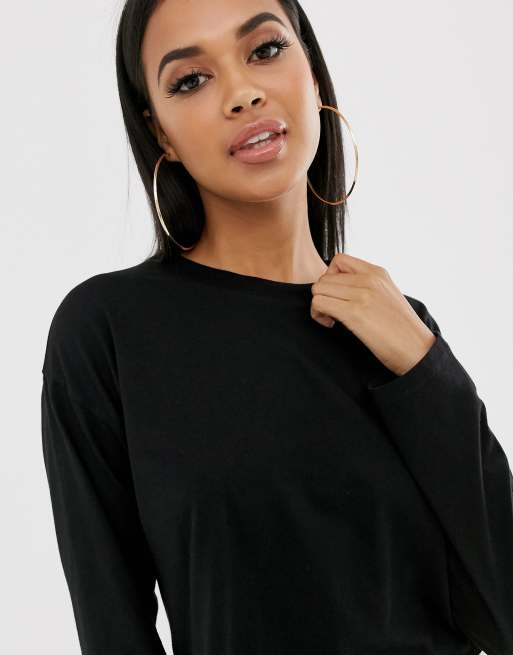 ASOS DESIGN – Kurzes, kastiges T-Shirt mit Overlock-Nähten in Schwarz, 3 von 4