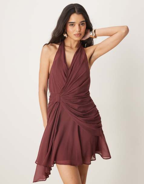 ASOS DESIGN – Kurzes Neckholder-Kleid in Schokobraun mit Drapierung und tiefem Ausschnitt - view 1