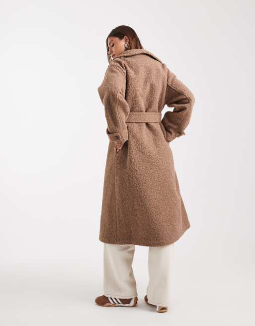 ASOS DESIGN – Kuscheliger, formeller Longline-Mantel in Pilzbraun, 2 von 4