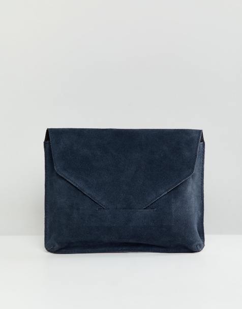 ASOS DESIGN – Kuvertväska i mocka med vikning fram