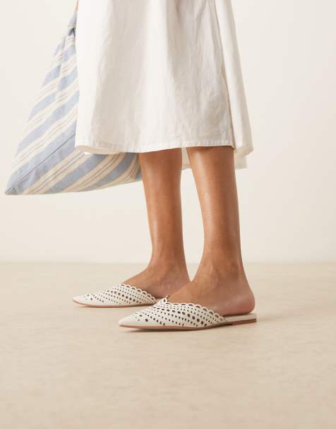 ASOS DESIGN - Labyrinth - Platte muiltjes met uitsnijdingen in wit - view 1