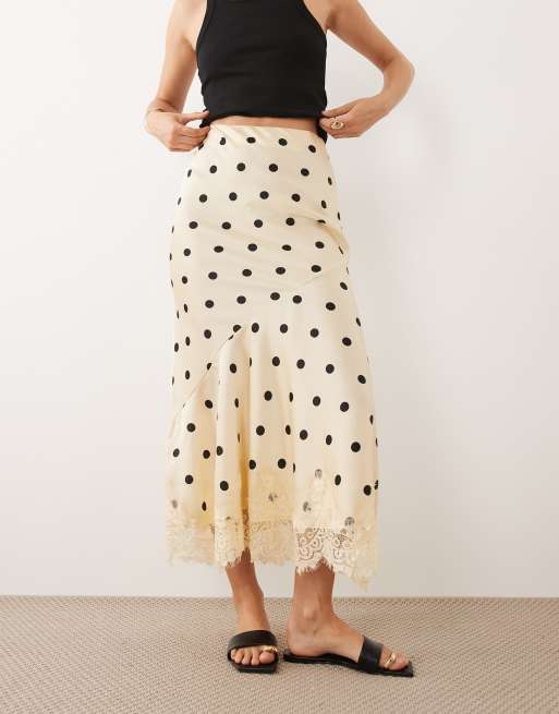 ASOS DESIGN lace hem fishtail maxi skirt in polka dot print, 3 of 5