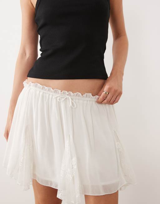 ASOS DESIGN lace insert godet volume mini skirt in cream, 4 of 5