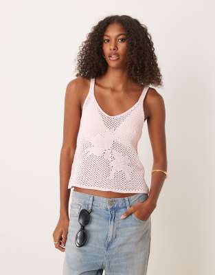 lace knit cami top in pink