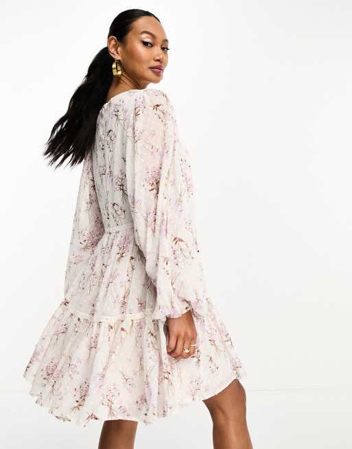 Lace hotsell batwing dress