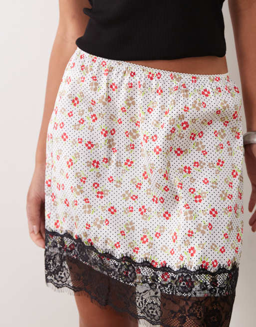 ASOS DESIGN lace trim satin mini skirt in white ditsy print, 3 of 5