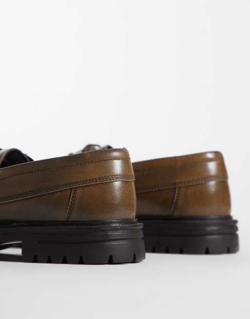 ASOS DESIGN lace up boat shoes with cleated sole in distressed brown leather, 4 of 4