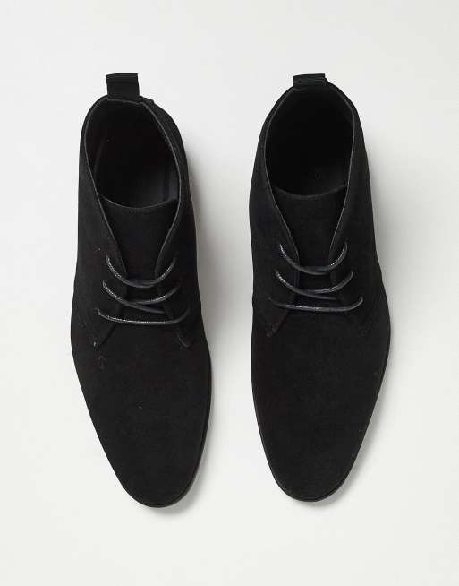 ASOS DESIGN lace up chukka boots in black, 4 of 4