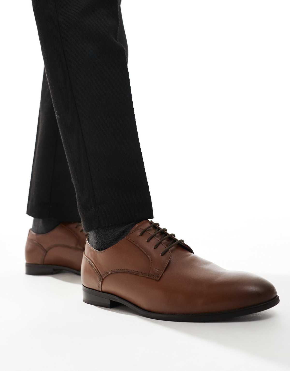 ASOS DESIGN lace up derby shoes in tan leather