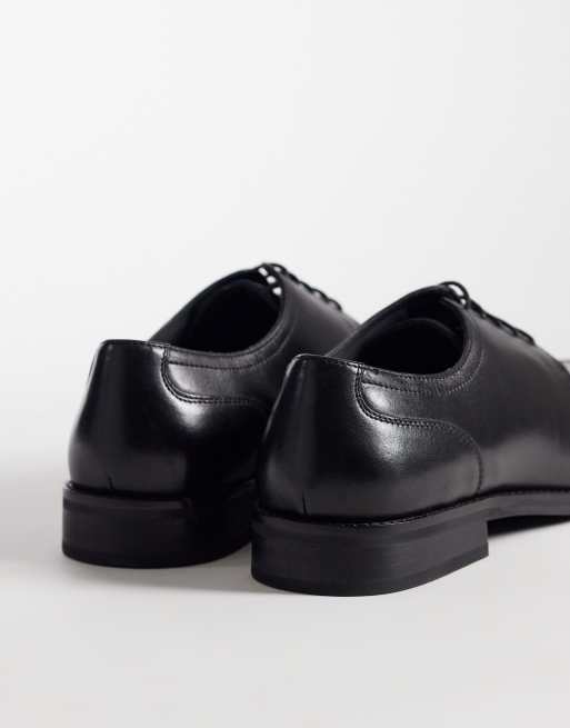 ASOS DESIGN lace up derby shoes with apron detailing in black leather, 4 of 4