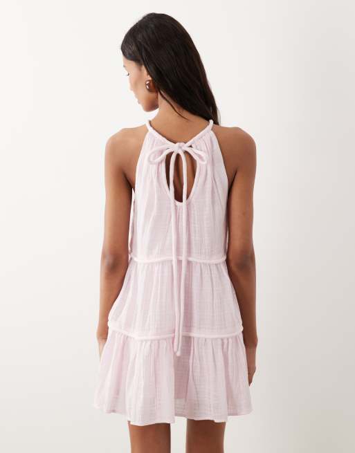 ASOS DESIGN - Lagdelt lyserød mini-sommerkjole med halterneck og chunky kanter , 3 af 4