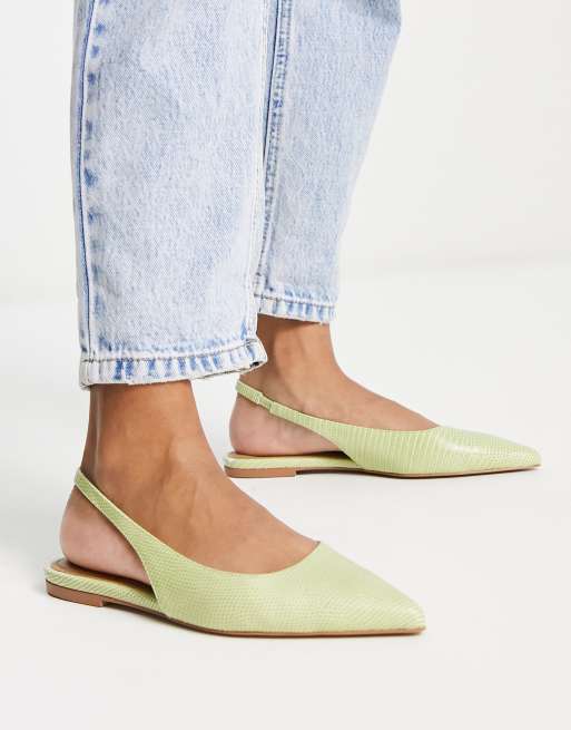 Croc sales pointed flats