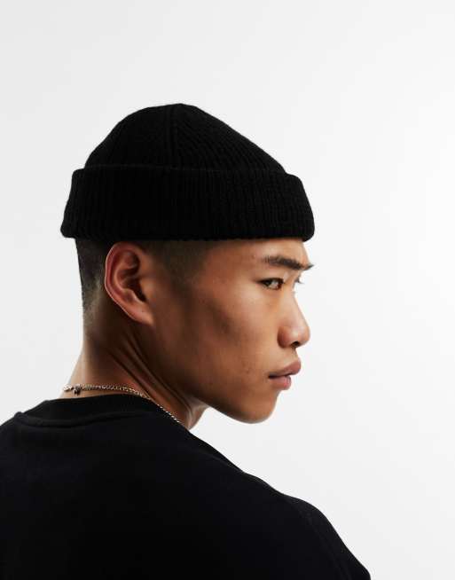 ASOS DESIGN lambswool mini fisherman ribbed beanie in black, 4 of 5