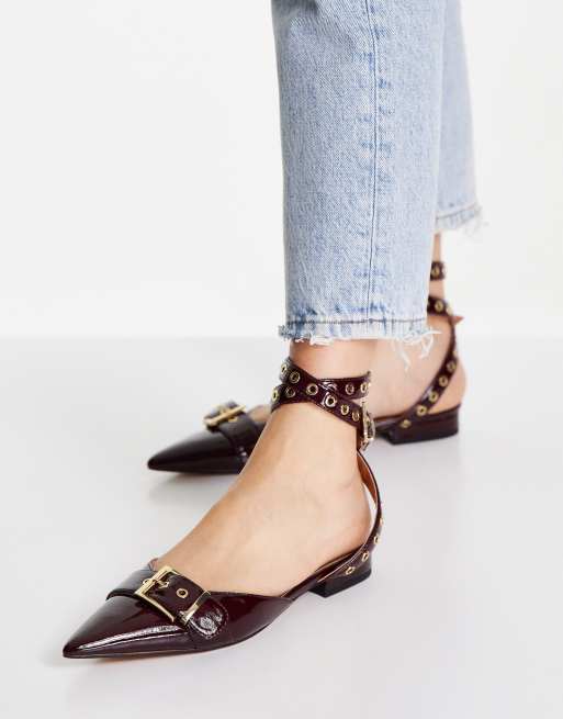 ASOS DESIGN - Lance - Ballerina's met gesp en oogjes in bordeauxrood