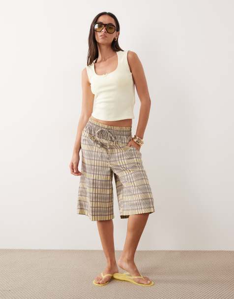 ASOS DESIGN – Lang geschnittene, karierte Shorts - view 1