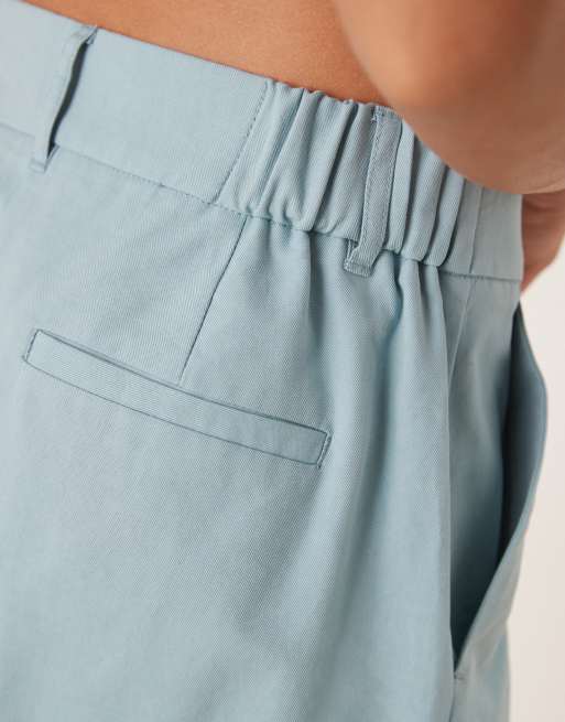 ASOS DESIGN – Lang geschnittene Safari-Shorts in Türkis mit Bundfalten, 5 von 5