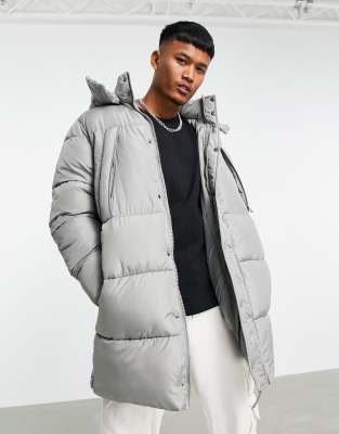 asos design -  – Lang geschnittener Steppmantel in Grau mit abnehmbarer Kapuze