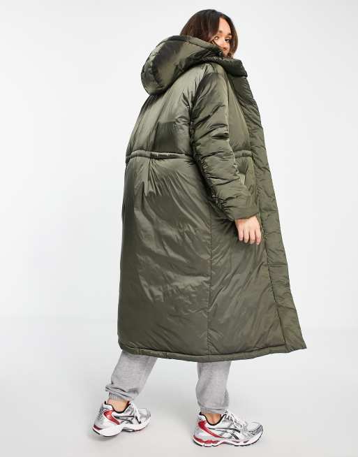 ASOS DESIGN Lang geschnittener wattierter Parka in Khaki ASOS