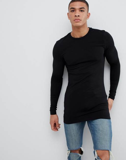 ASOS DESIGN – Lang geschnittenes, langärmliges Muskelshirt mit Rundhalsausschnitt in Schwarz
