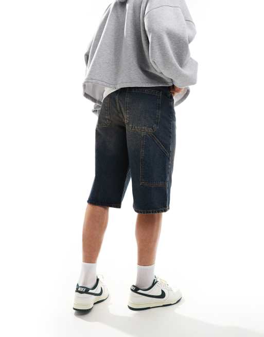 ASOS DESIGN – Långa jeansshorts med snickardetaljer och blek tvätt, 2 av 5