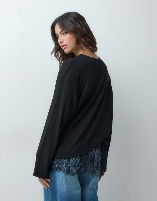 ASOS DESIGN långärmad t-shirt med asymmetrisk spetskant i svart, 3 av 5
