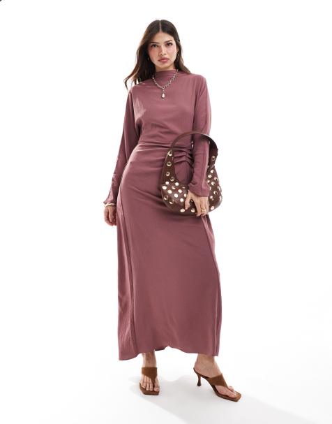 ASOS DESIGN – Langärmeliges Maxikleid in verwaschenem Burgunderrot mit Raffungsdetail - view 1