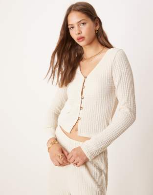 ASOS DESIGN - Langärmlige, gerippte Strickjacke in Ecru mit V-Ausschnitt, Kombiteil-Grün