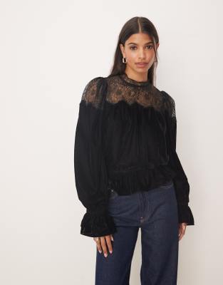 ASOS DESIGN - Langärmlige, hochgeschlossene Bluse aus Samt-Spitzen-Mix in Schwarz
