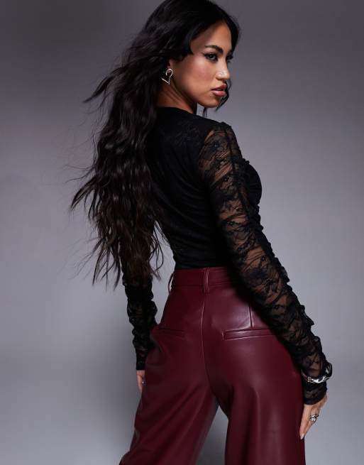 ASOS DESIGN – Langärmliger Body aus Spitze in Schwarz mit Raffung vorne, 4 von 4