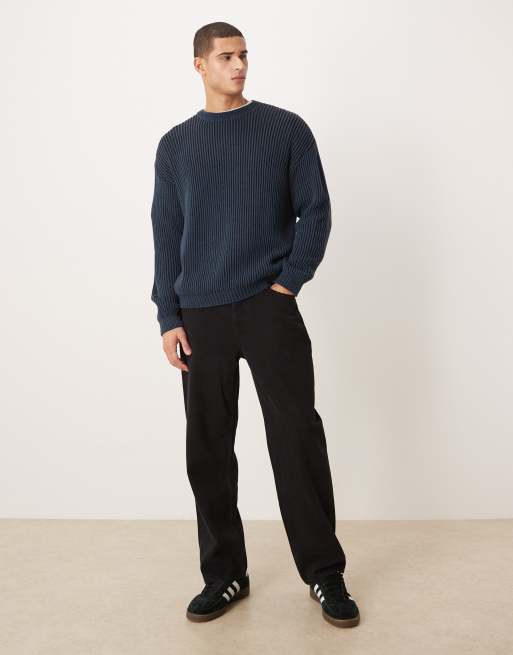 ASOS DESIGN – Langärmliger, gerippter Relaxed-Fit-Strickpullover in Marineblau mit Rundhalsausschnitt, 2 von 5