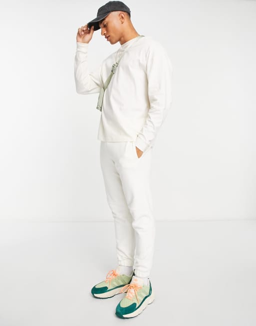 ASOS DESIGN – Langärmliges Basic-Shirt in Cremeweiß mit Oversize-Schnitt