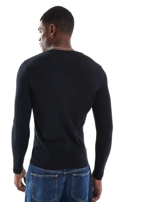ASOS DESIGN – Langärmliges Basic-T-Shirt in Schwarz mit körperbetontem Schnitt, 4 von 4