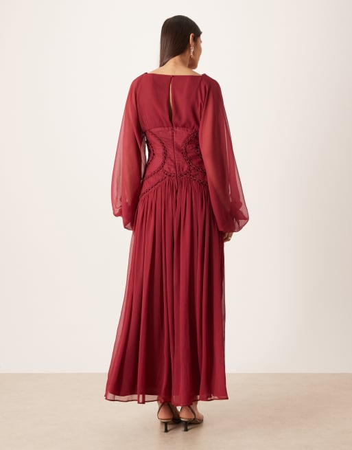 ASOS DESIGN – Langärmliges Blouson-Maxikleid in Burgunderrot mit Gitterverzierung am Oberteil, 4 von 4