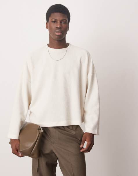 ASOS DESIGN – Langärmliges Cropped-T-Shirt in Wollweiß mit Super-Oversize-Passform und gebürsteter Waffelstruktur - view 1