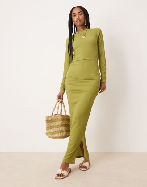 ASOS DESIGN – Langärmliges, gerafftes Midikleid in strukturiertem Olivgrün mit U-Boot-Ausschnitt - view 1