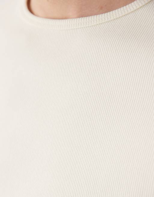 ASOS DESIGN – Langärmliges, geripptes Shirt aus superschwerem Stoff in Beige mit schmalem Schnitt, 3 von 5